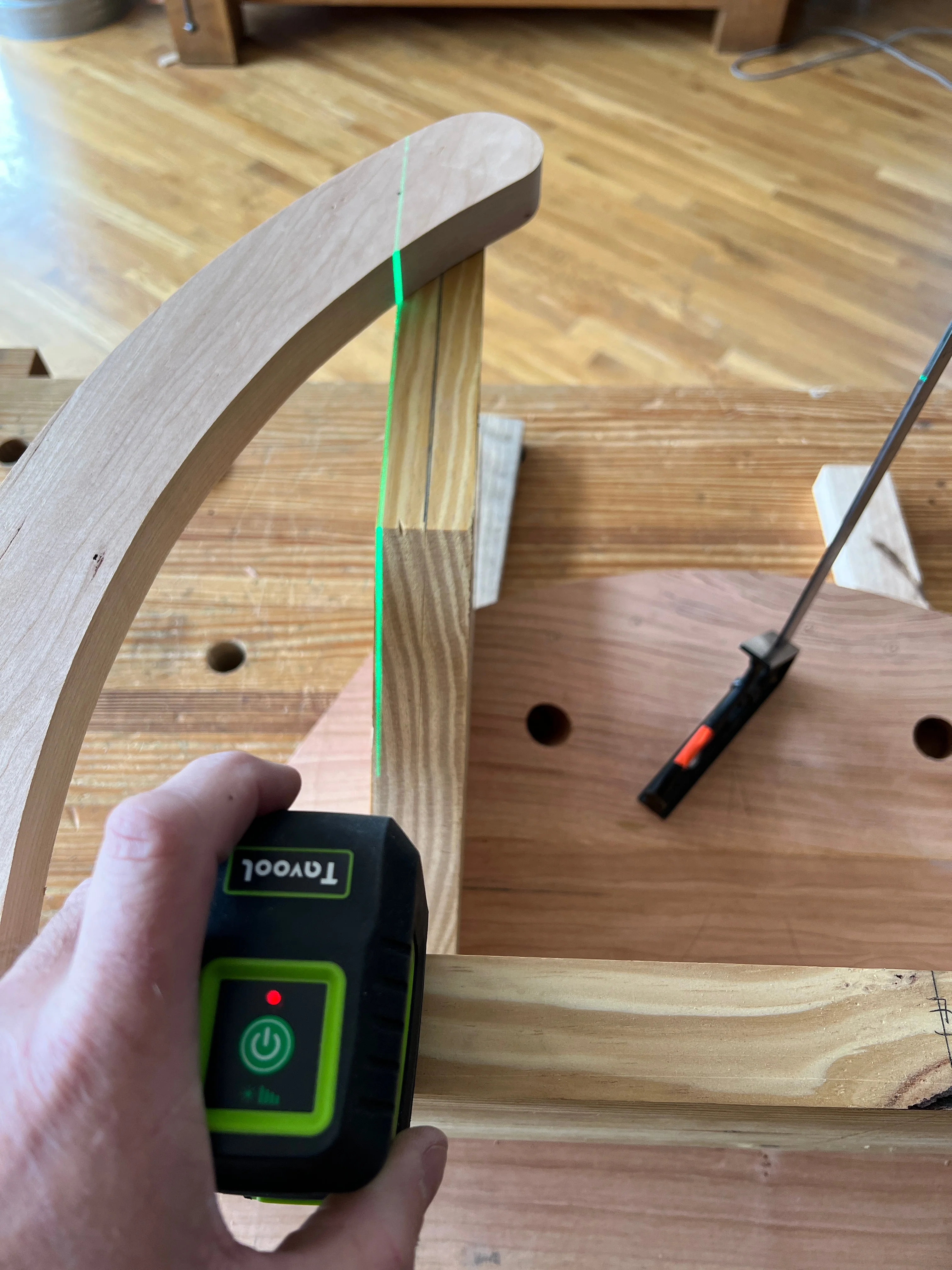 Video: Make a Gibson Chair with Christopher Schwarz - Image 4