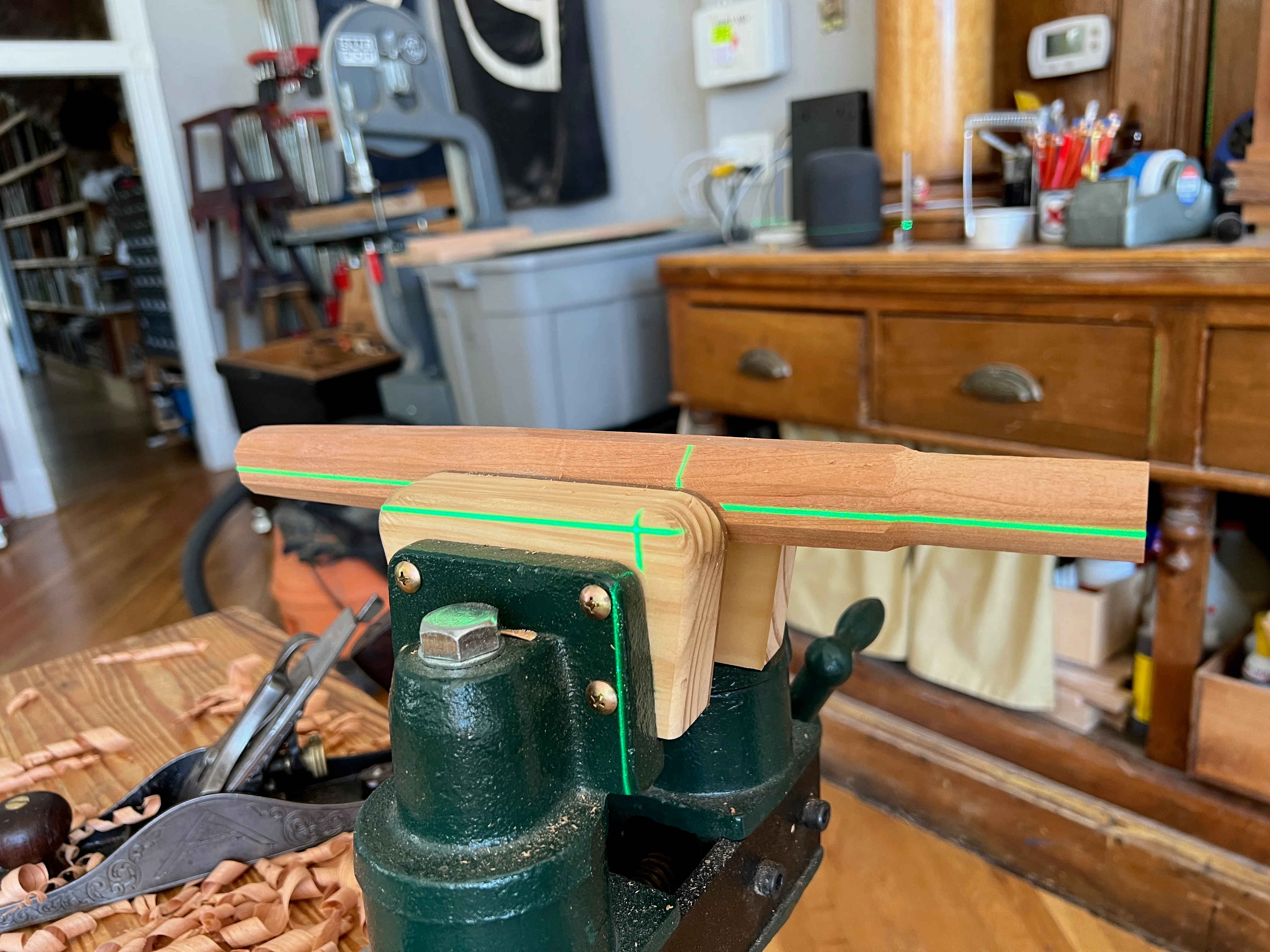 Video: Make a Gibson Chair with Christopher Schwarz - Image 5